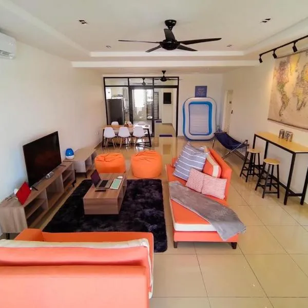 The Pallet house @ Bandar Sri Sendayan (Seremban), hotel in Kampong Gadong Jaya