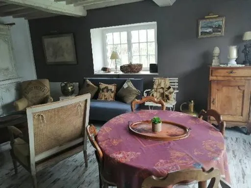 Normandieheritage14 COTTAGE DU MARAIS DDAY OMAHA BEACH, hotelli kohteessa Canchy