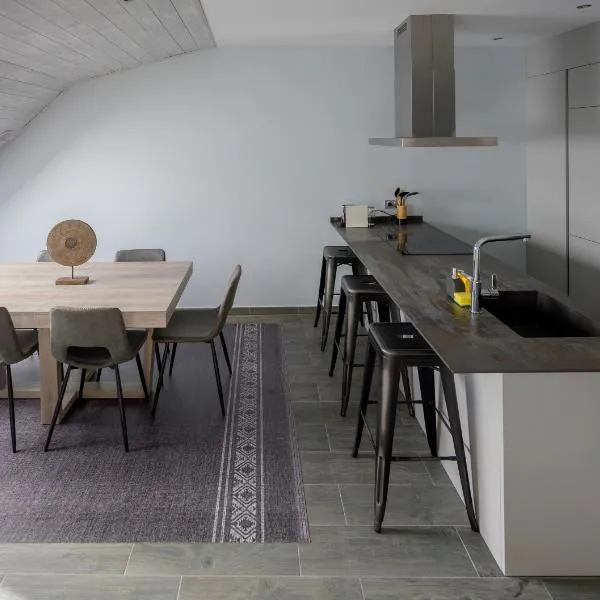 Apartamento frente telecabina Vallnord - Bike park 641, hotel in La Massana