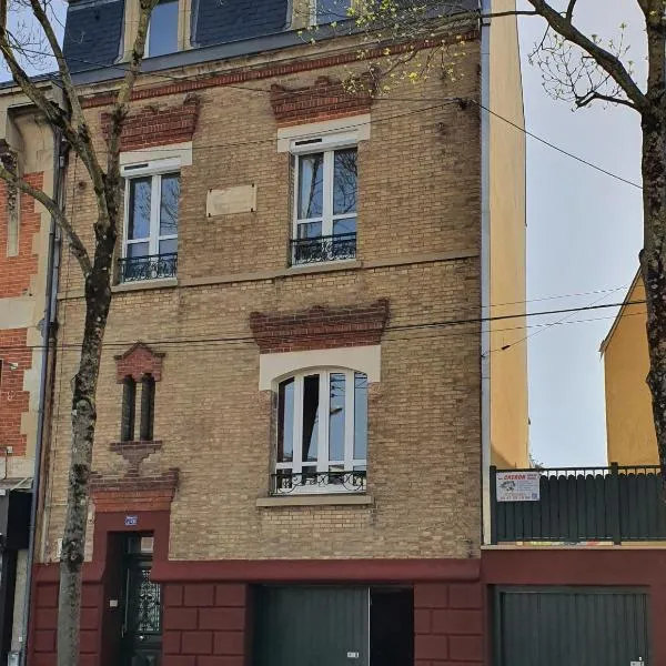 Libération-Maison d'hotes, hôtel au Mans