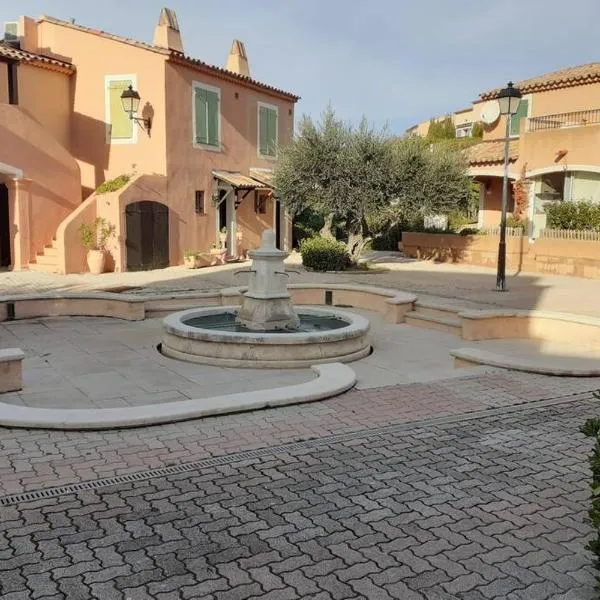 Bel appartement dans le Golfe de Saint Tropez – hotel w mieście Les Issambres