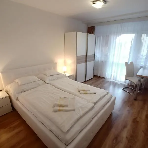 EMMA Apartman Harkány, hotel in Harkány