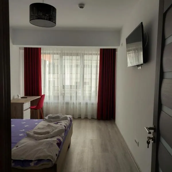 BYA Luxury, hotel in Valea Lupului