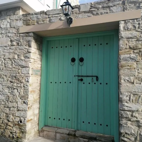LAOUTARIS INN, hotel v destinaci Panayia