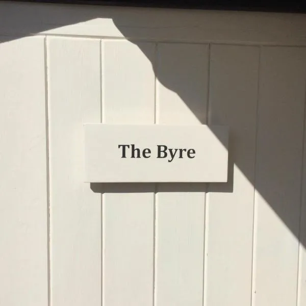 The Byre at Heartwood, hotel sa Ticehurst