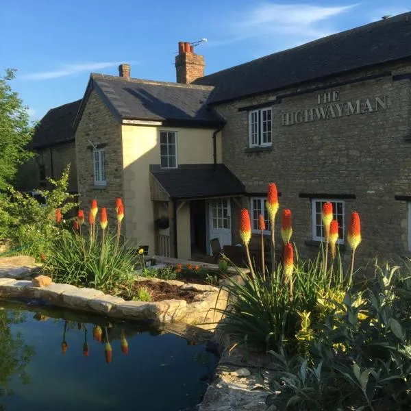 The Highwayman Hotel, hotel sa Wendlebury