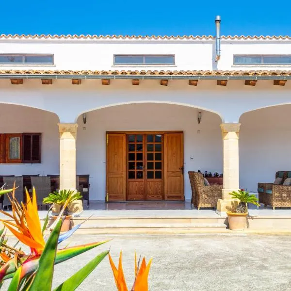 Sa Figuera Roja – hotel w Alcudii