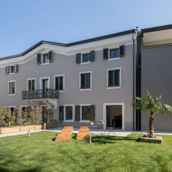 Residence La Torre con private park, hotel a Trieste