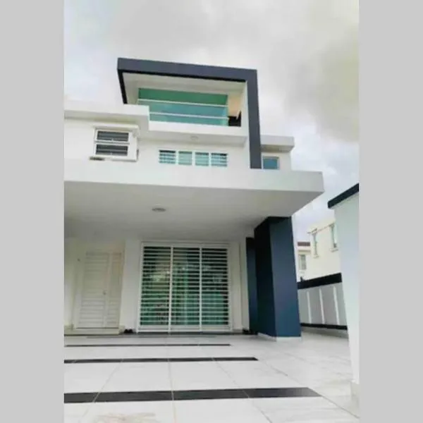 Tiara East Broga Homestay, hotel di Semenyih