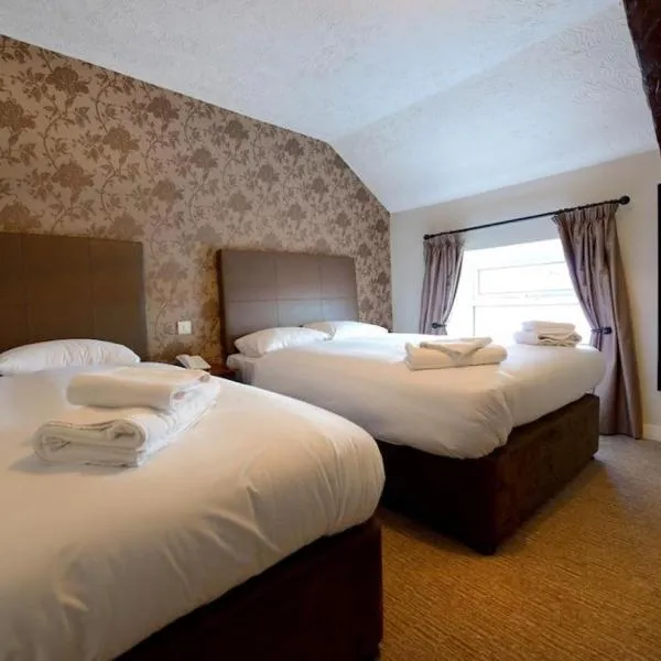 Savoy Country Inn, hotel en St Clears
