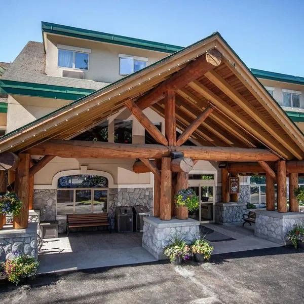 Coast Hillcrest Hotel, khách sạn ở Revelstoke