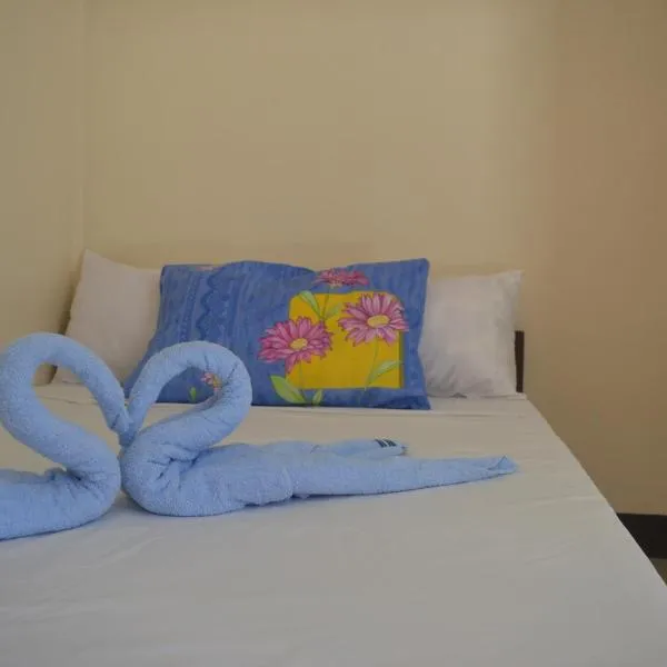 Amor En Beach House, hotel a Boljoon