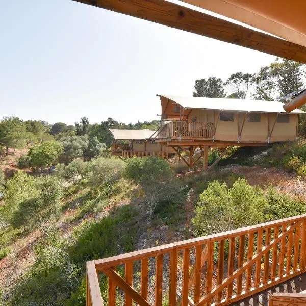 Salema Eco Camp - Sustainable Camping & Glamping, hotel in Raposeira