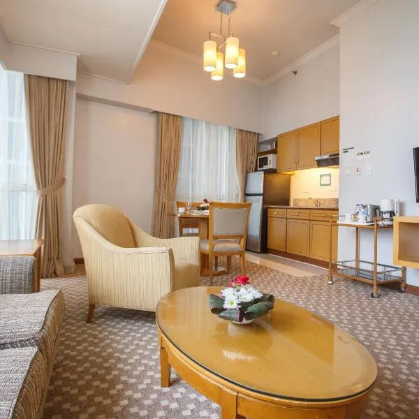 The Linden Suites، فندق في Marikina