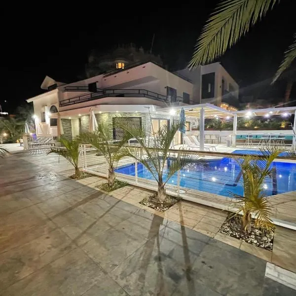 Villa white-design, khách sạn ở Eilat
