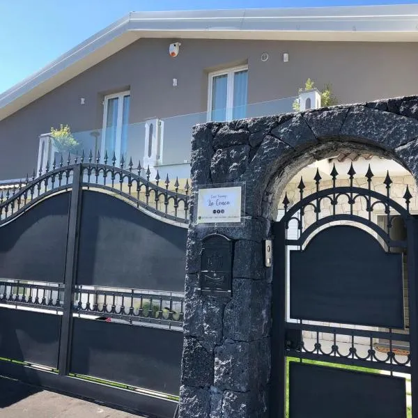 Casa Vacanze La Conca: San Giovanni la Punta'da bir otel