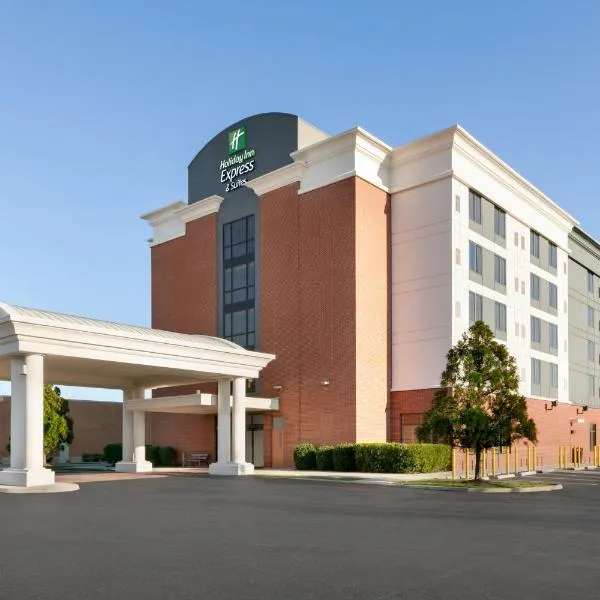 Holiday Inn Express Hotel & Suites Norfolk Airport, an IHG Hotel, hotel in Cottage Park