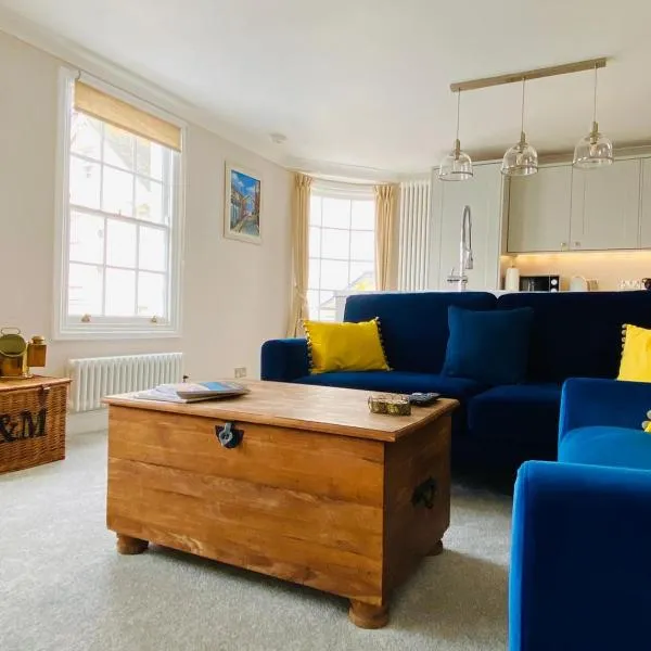 Nickleby Nook By the Sea - Meters to the Beach!, hotel a Broadstairs