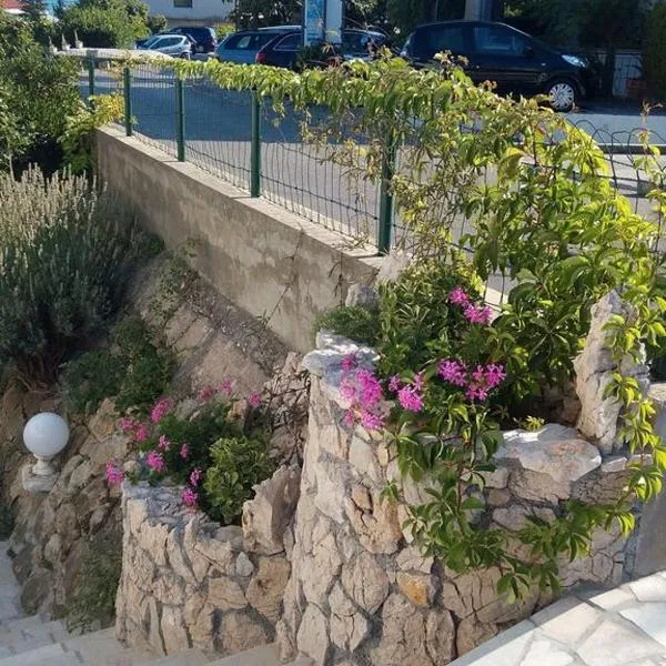 Apartman Franelić Banjol, hotel u Banjolu