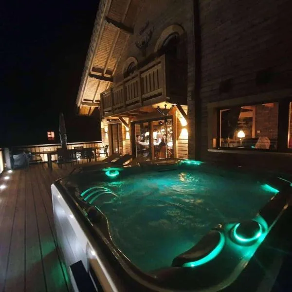 Nouveau Chalet M.META 12 pers sauna,jacuzzi,billard, hotel di Xonrupt-Longemer