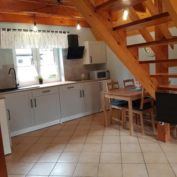 CIME Ekonomik, hotel v destinaci Brenna