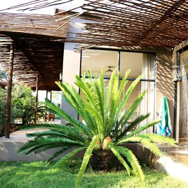 Sensiri Plains Safari Lodge, hotel in Mkuze