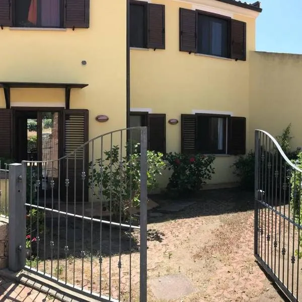 Casa Vacanze Residenza del Sole, hotel v destinaci Valledoria