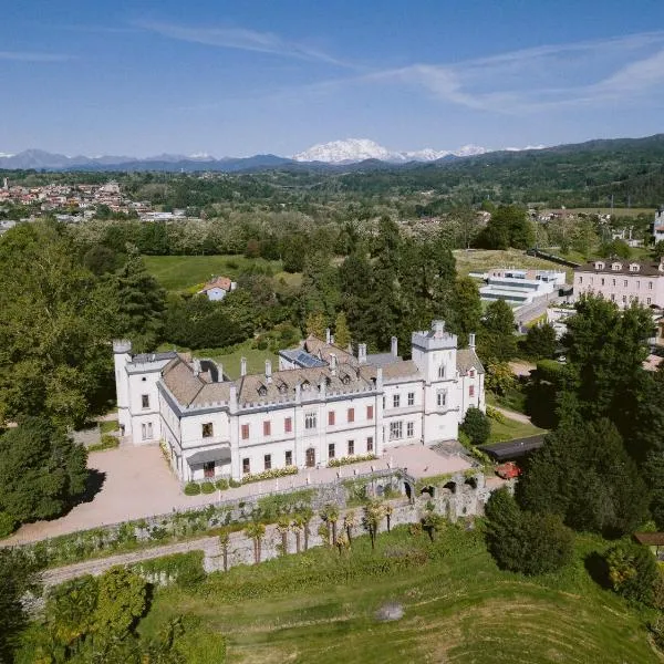 Castello Dal Pozzo Resort Lago Maggiore - Preferred Hotels & Resorts, hotel v destinácii Oleggio Castello