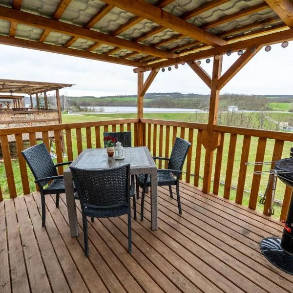 Mobilheim Chalet - Výrovická přehrada, hotel en Výrovice