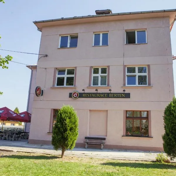 Pension Berten Strašice, hotel in Dobřív