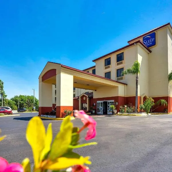 Sleep Inn Leesburg Chain of Lakes, hotel in Mid Florida Lakes