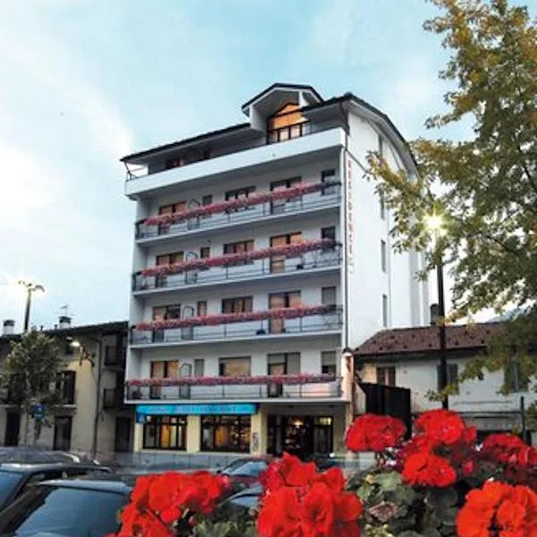 Residence Saint-Vincent, hotel v destinaci Saint Vincent
