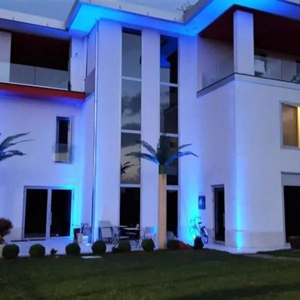 BnB Notte Stellata, hotel v destinaci Savigliano