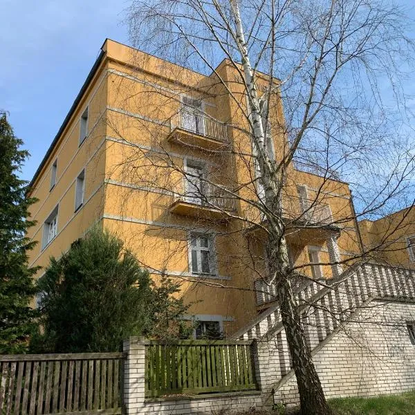 Hotel Na Závisti, hotel u gradu 'Kozojedy'
