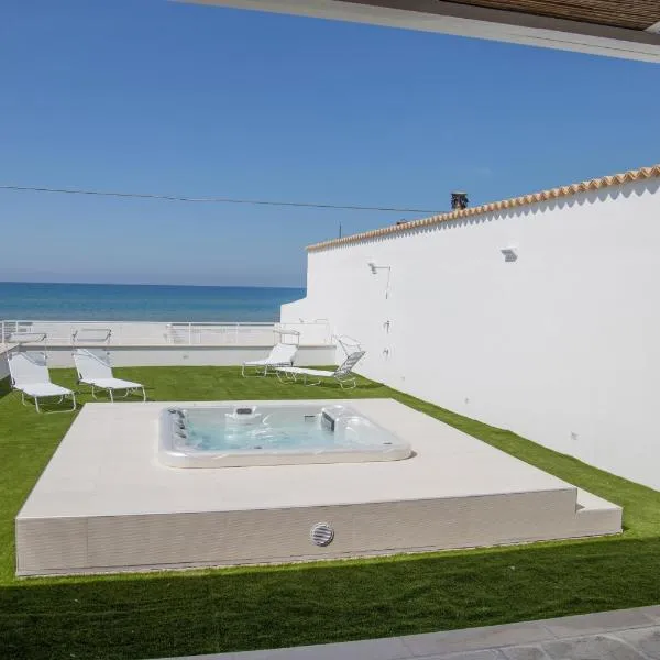 Villa Sabbie D'Oro, hotel em Cava dʼAliga