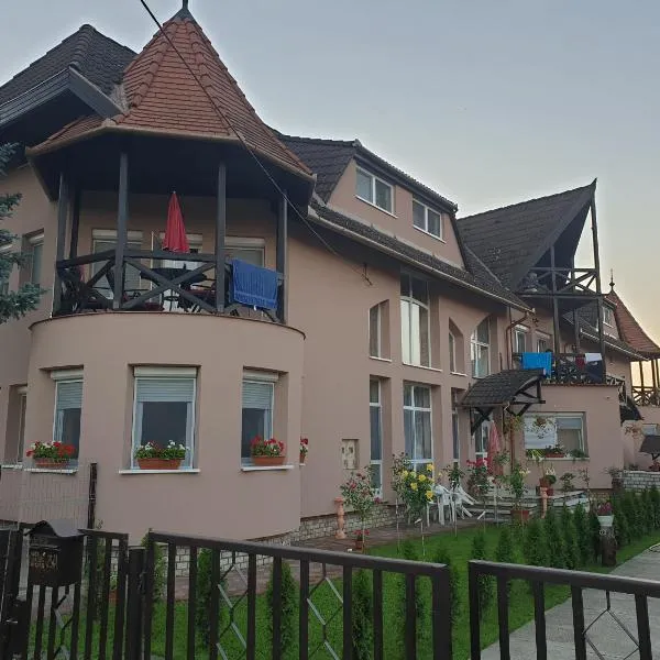 Anda vendégház, hotel v Harkánech