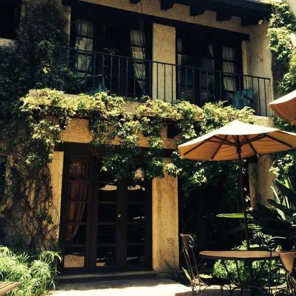 Cissus Hotel Boutique, hotel en Antigua Guatemala