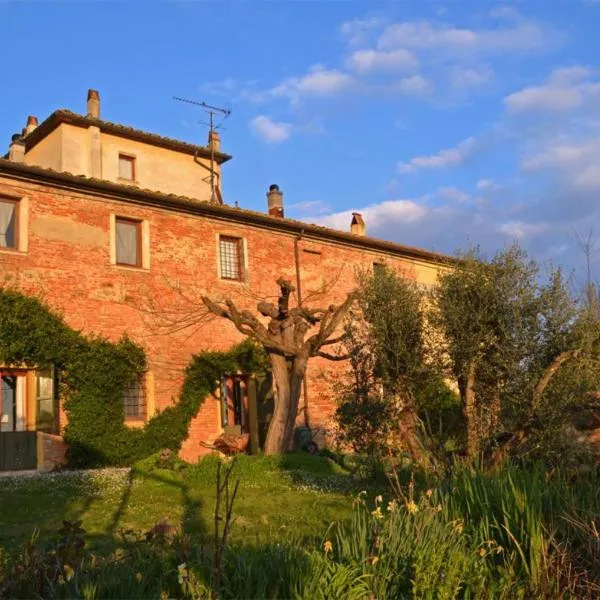 Agriturismo La Ca'Solare, hotel in Palaia