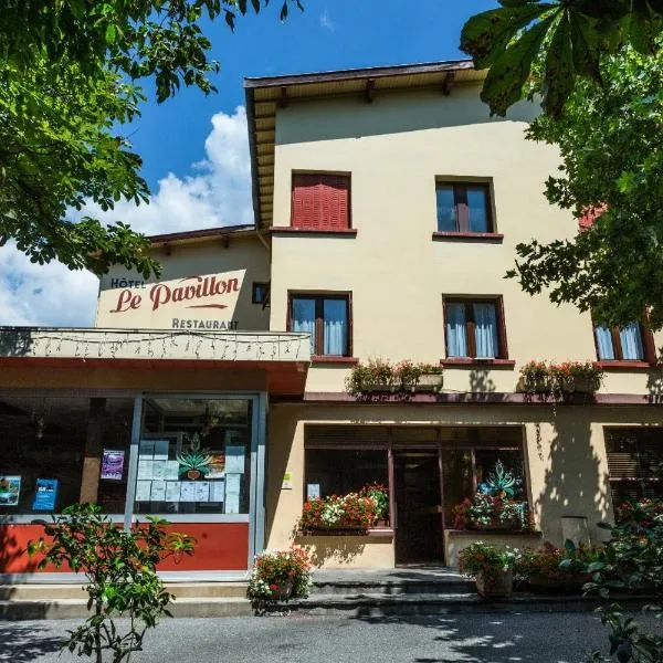 Hotel Restaurant Le Carina, hotel in La Bâtie-Vieille