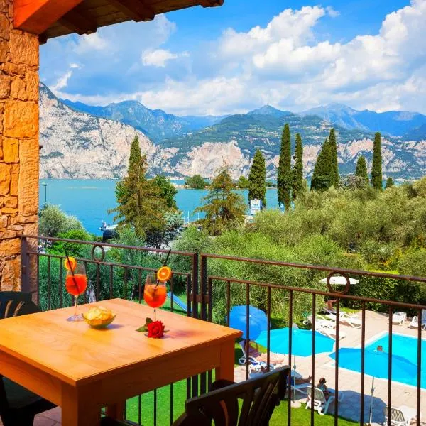 Hotel Villa Isabella, hótel í Brenzone sul Garda
