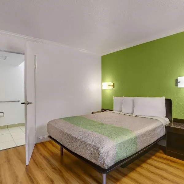 Motel 6-King City, CA, hotel di King City