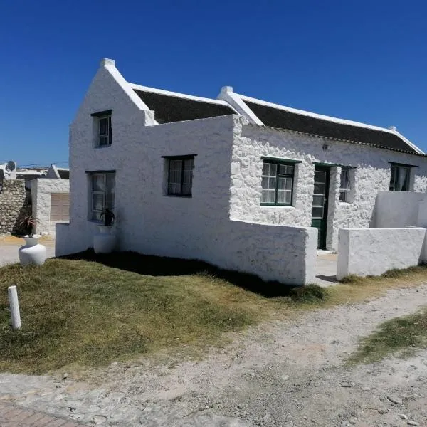 Kassiesbaai Holiday Apartment, hotel em Arniston