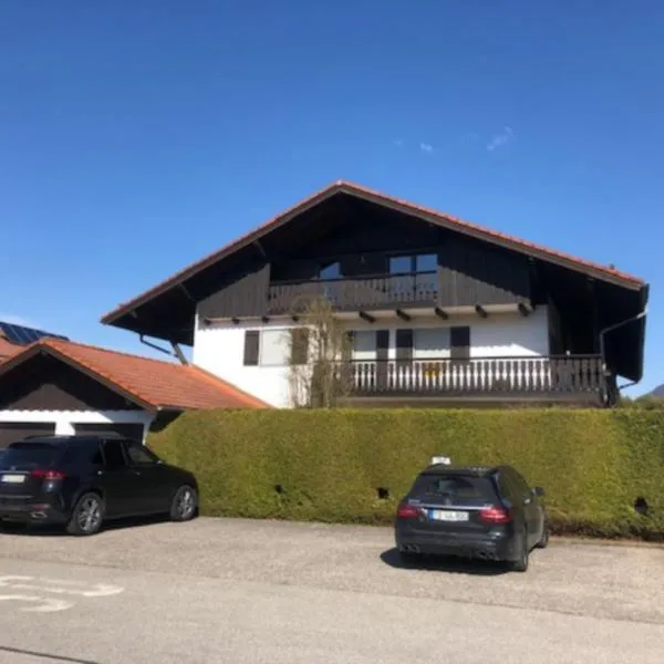 Alpendomizil Reber 1, khách sạn ở Grassau