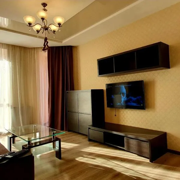 Апартаменти недалеко до центру, hotel in Ternopilʼ