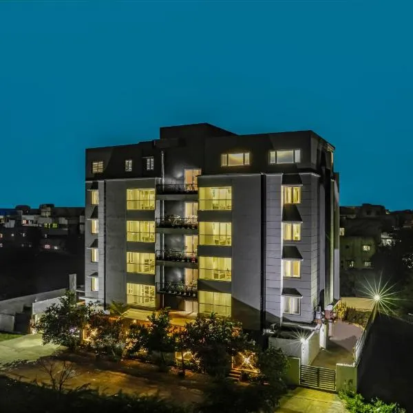 Floressa Randa, Porur, hotel a Āvadi