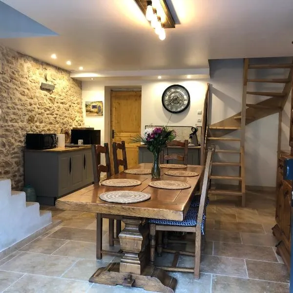 Les bois d'ormes, hotel v destinaci Bessey-en-Chaume