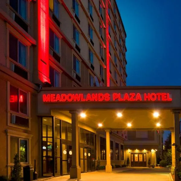 Meadowlands Plaza Hotel, hotel in Hackensack