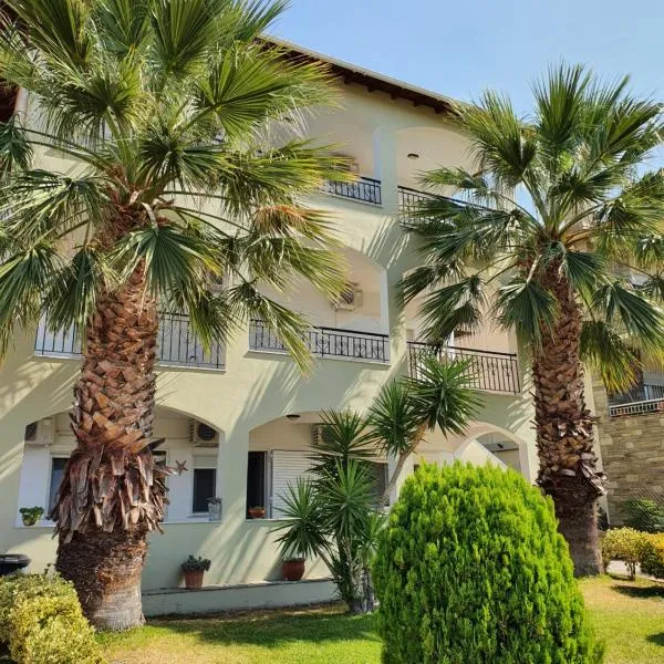 Hotel Pefko, hotel em Neos Marmaras