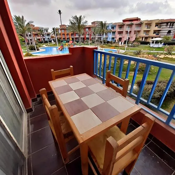 Porto Matruh - Your Family's Peaceful Summer Stay, hotel v destinaci Mersa Matruh