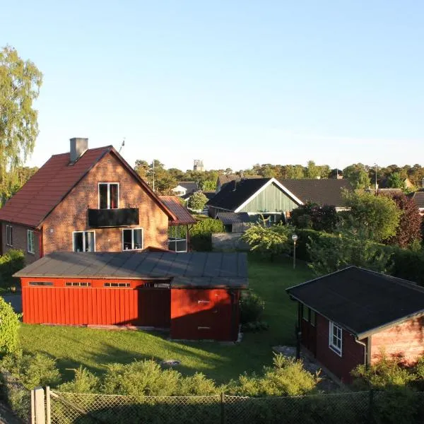 Kärraton Stugor Centrala Åhus, hotel u gradu 'Åhus'